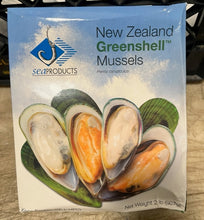 Load image into Gallery viewer, Mussels, Greenlip 1/2 shell, New Zealand $8.99/lb